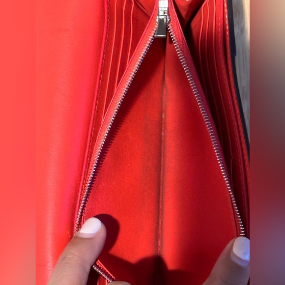 CELINE Large Calfskin Multifunction Flap Wallet - Picture 10 of 13